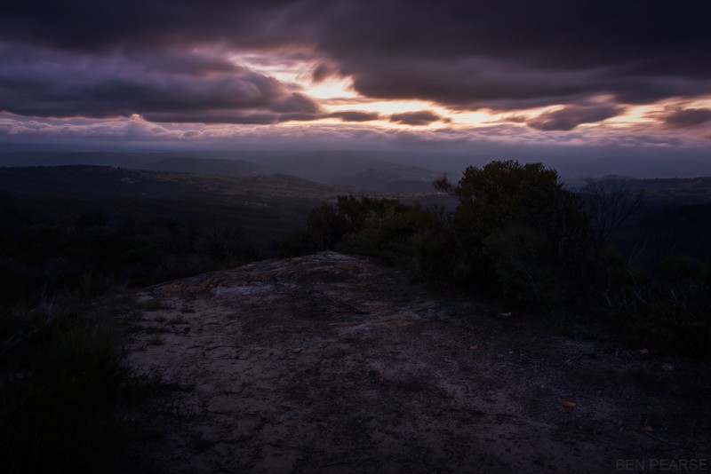 Sunset over megalong valley - Ben Pearse Photography